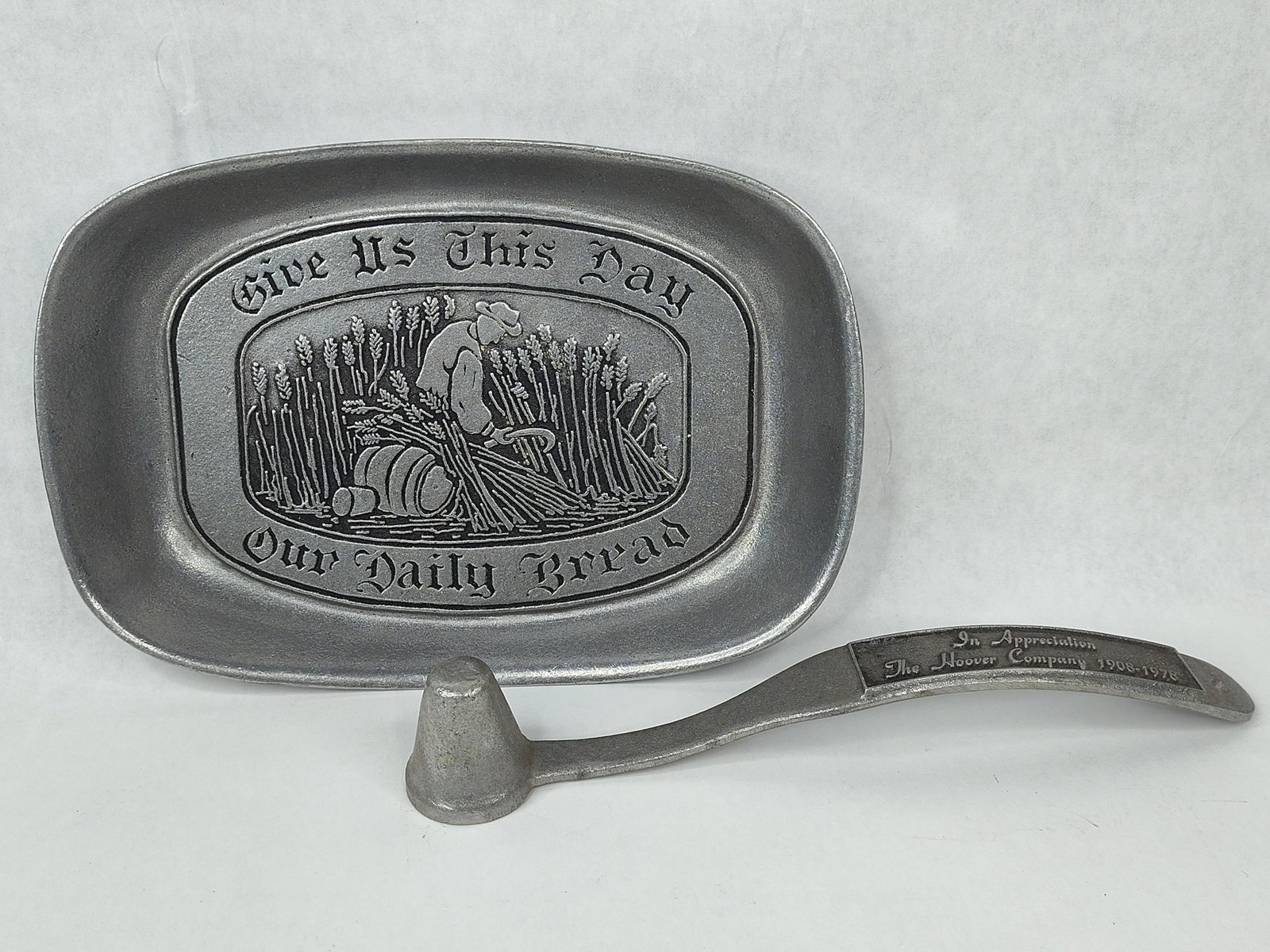 Wilton Armetale Tray & Hoover Snuffer (1 of 6)