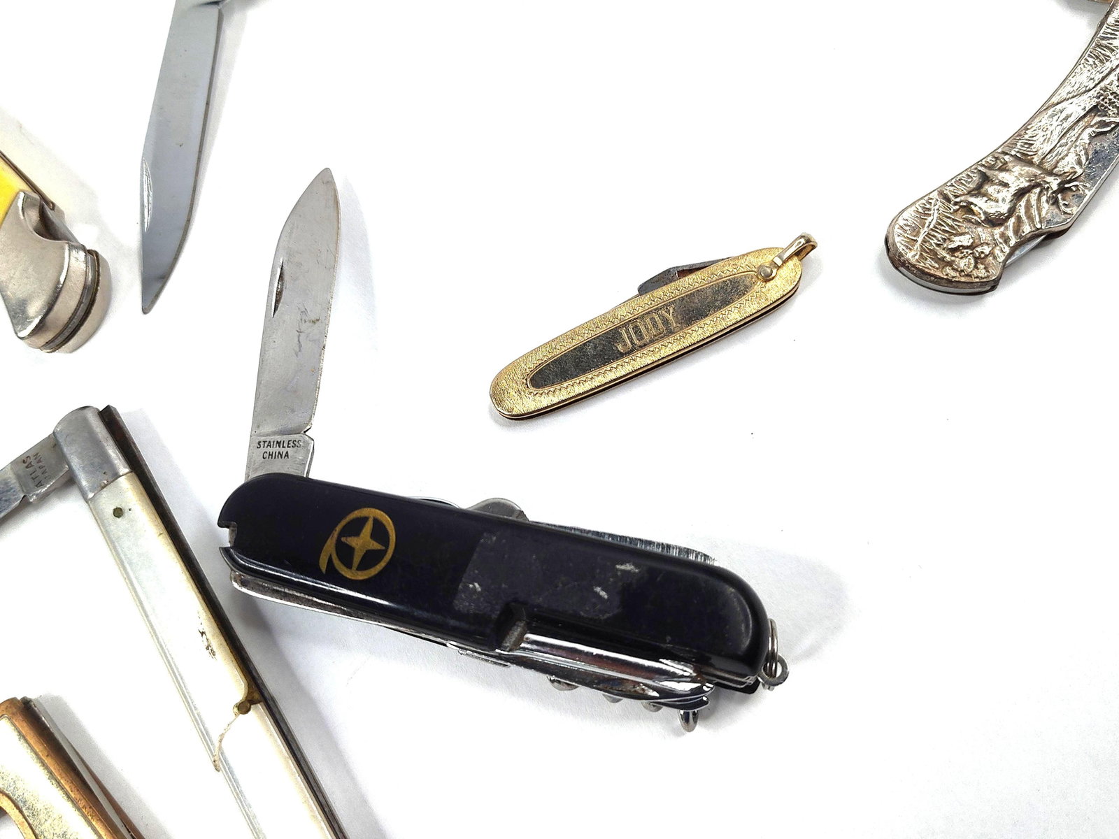 10 Folding Pocket Knives & Multi-tools - 7
