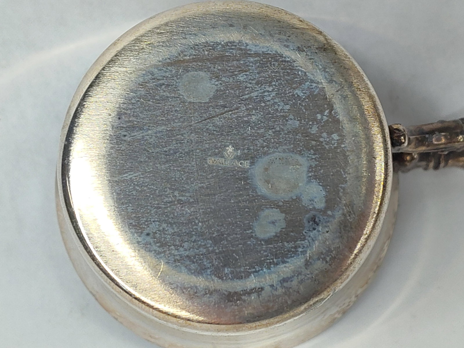 Oneida, Gorham & Wallace Hollowware - 15