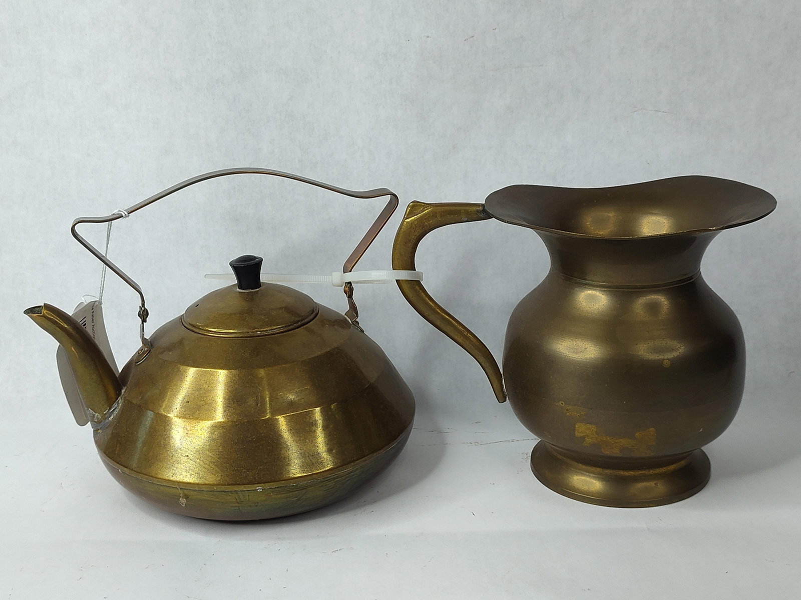 Bredemeyer Dutch Brass & Copper Vessels (1 of 7)
