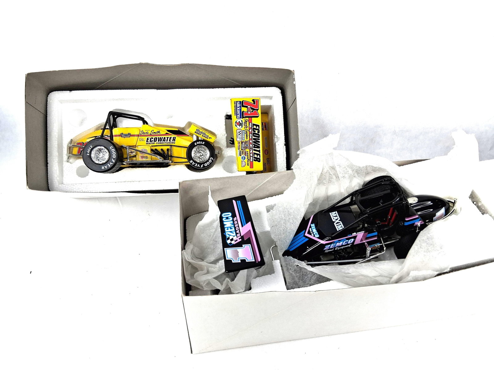 Pair Action Racing 1:24 Sprint Cars: This lot features two die-cast model sprint cars from the Action Platinum Series produced by Action Racing Collectables, Inc. Both items are limited edition releases and include their original retail 