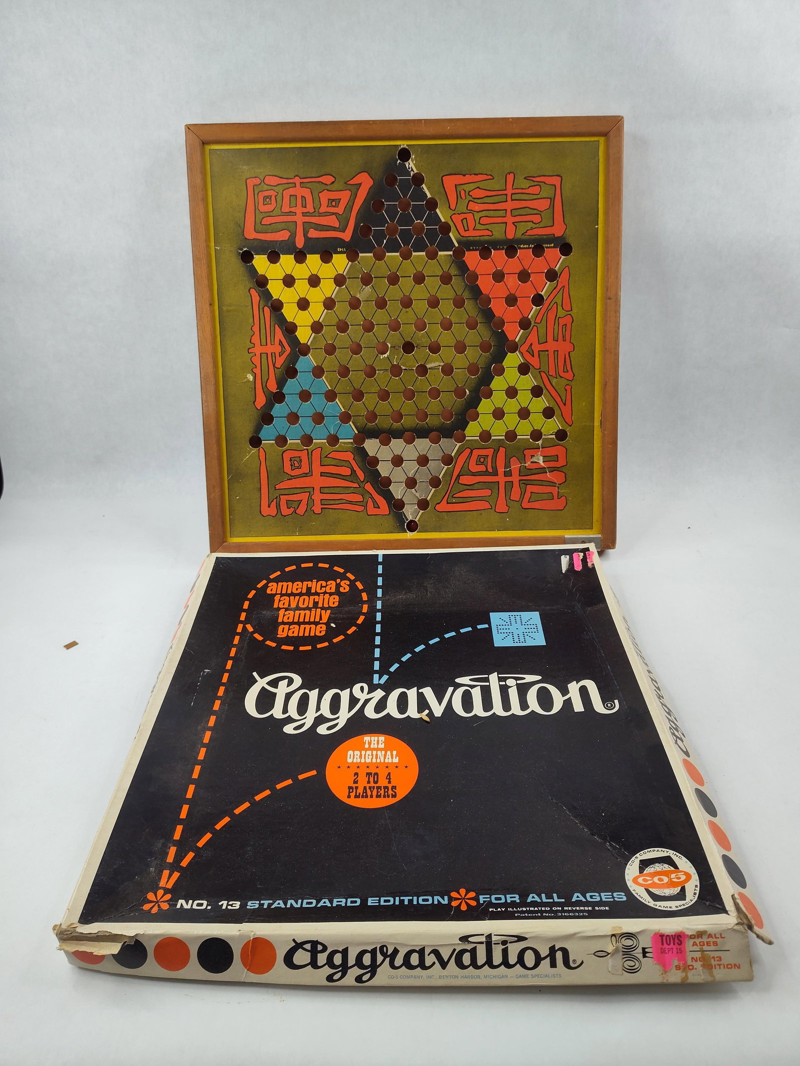 Vtg Aggravation & Pressman Checkers (1 of 6)