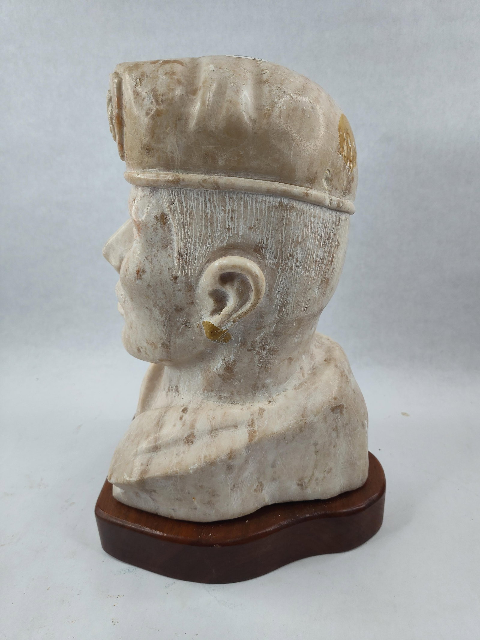 Stone Bust: MSG Jerry Haney, 1985 - 4