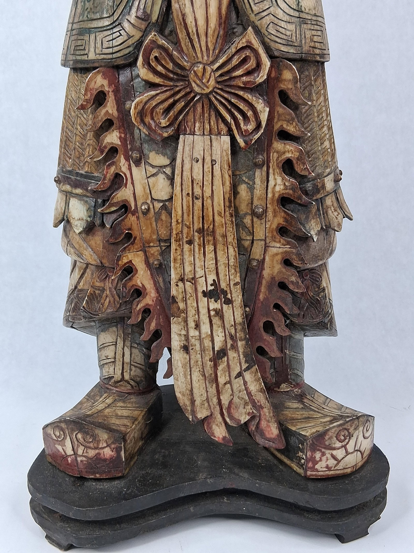 Chinese Polychrome Bone Guardian King - 4