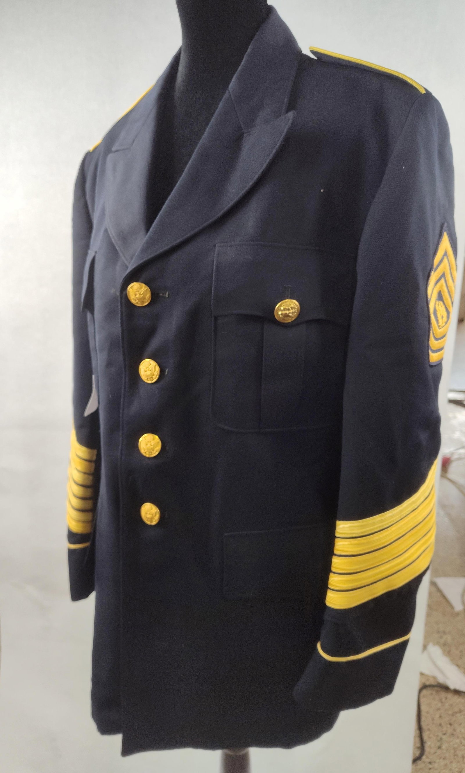 US Army CSM Dress Blue Coat w/ 30 Years (1 of 6)