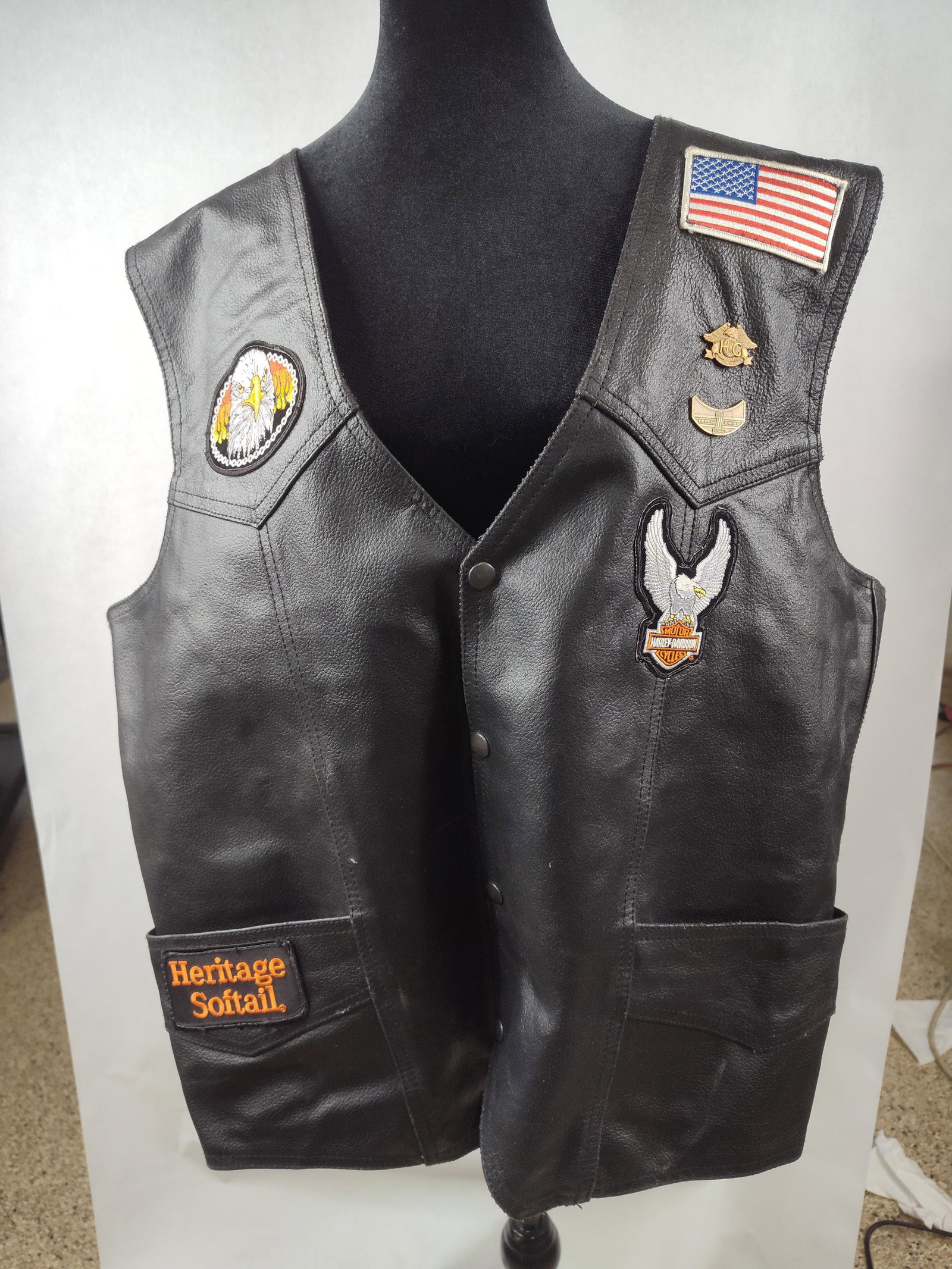 Harley-Davidson Leather Vest w/ Patches (1 of 7)