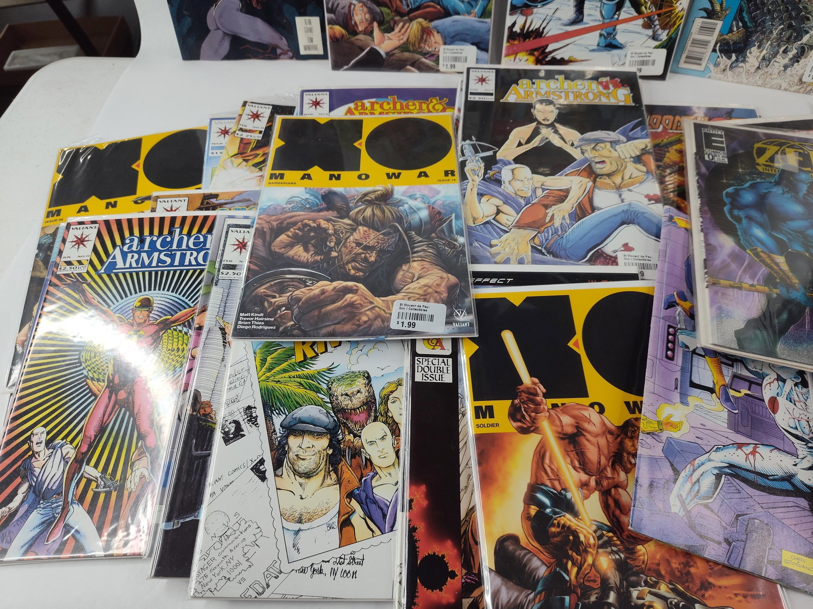 30 DC, Valiant & Entity Comic Books - 3
