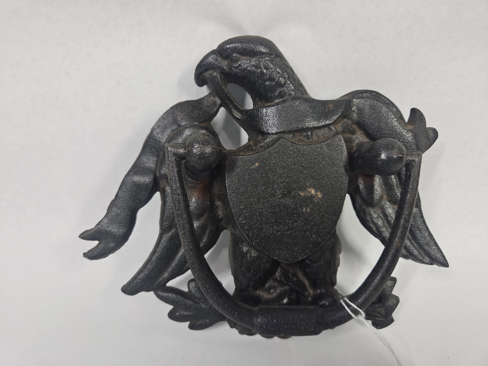 Wilton Cast Iron American Eagle Knocker (1 of 4)