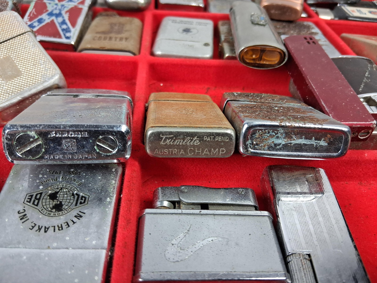 Storm Master, Sarome, Trimlite Lighters - 11