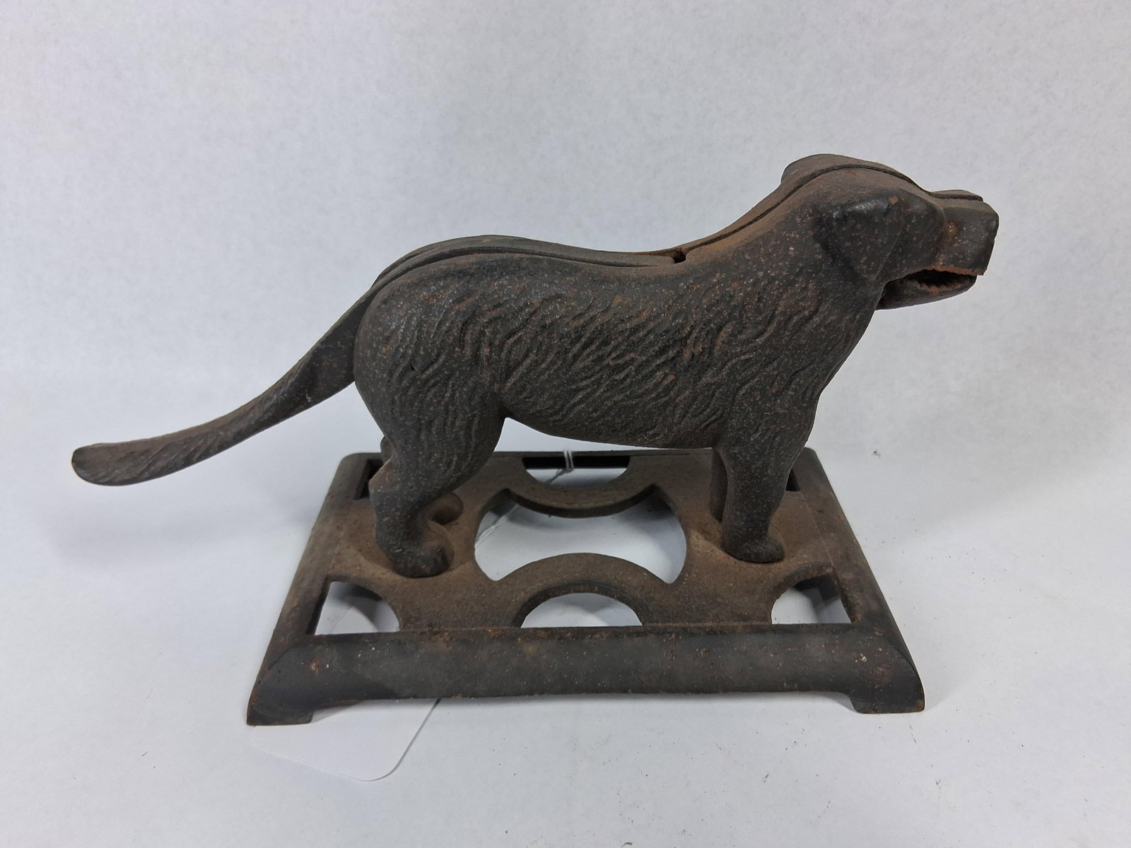 Cast Iron Mechanical Dog Nutcracker - 2