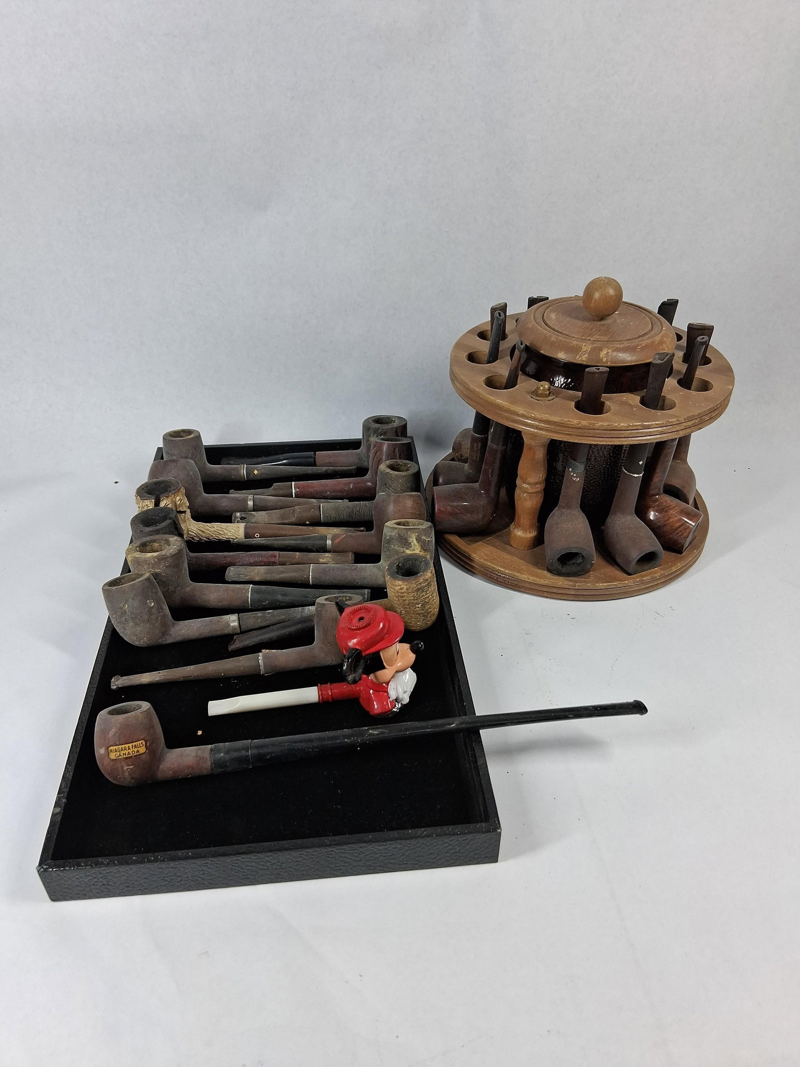 Vtg Pipes, Carousel Rack & Humidor Jar (1 of 16)