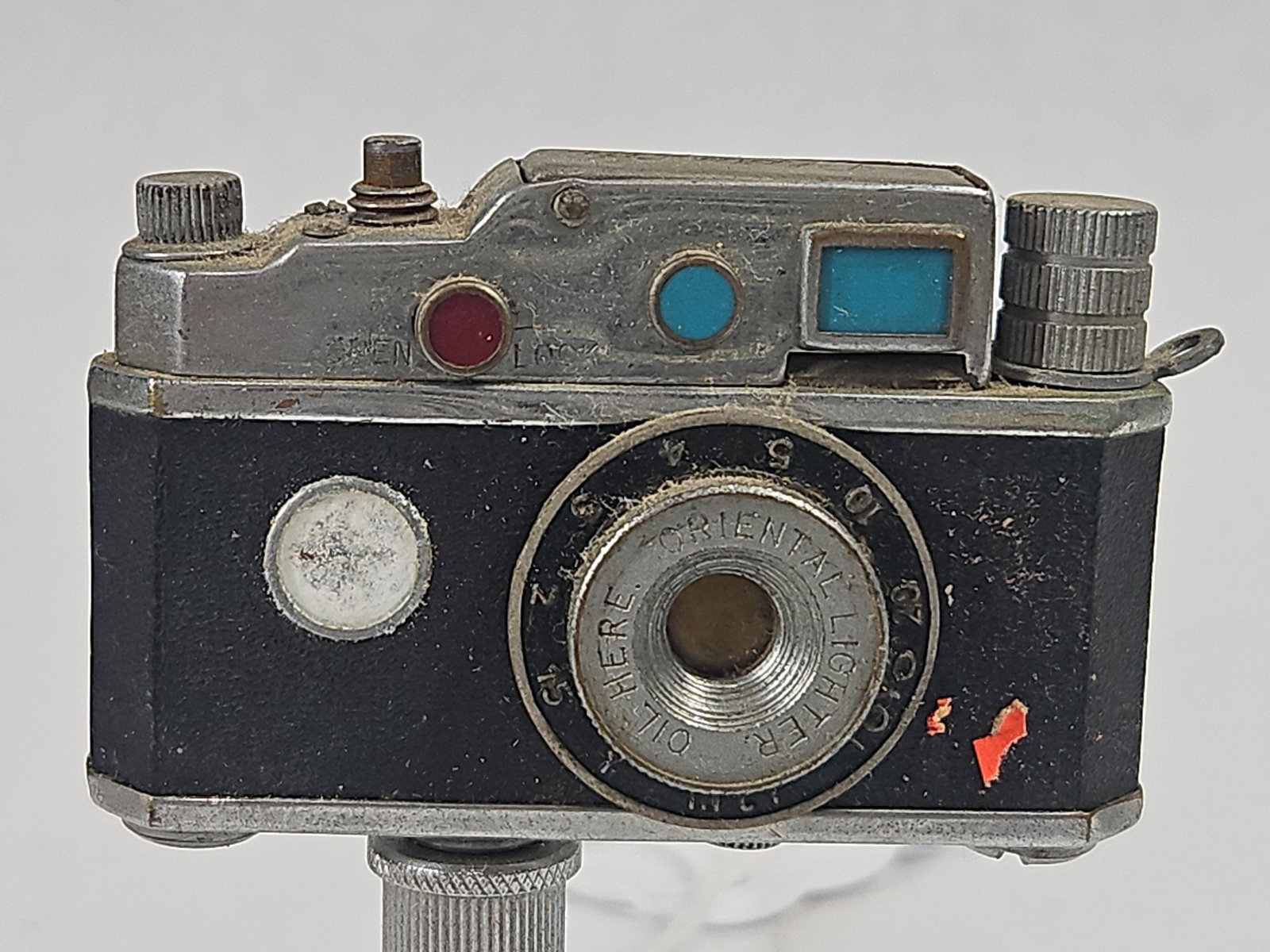 Oriental Camera Table Lighter w/ Tripod - 2