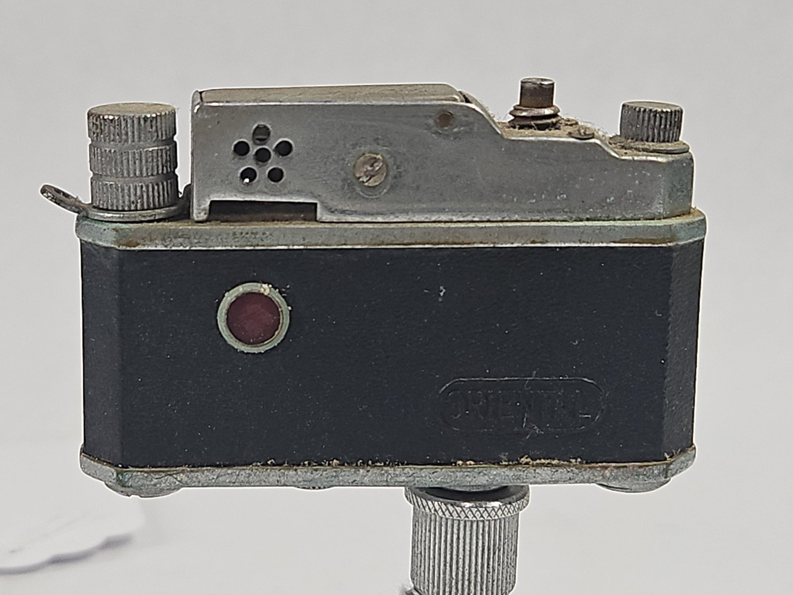 Oriental Camera Table Lighter w/ Tripod - 4