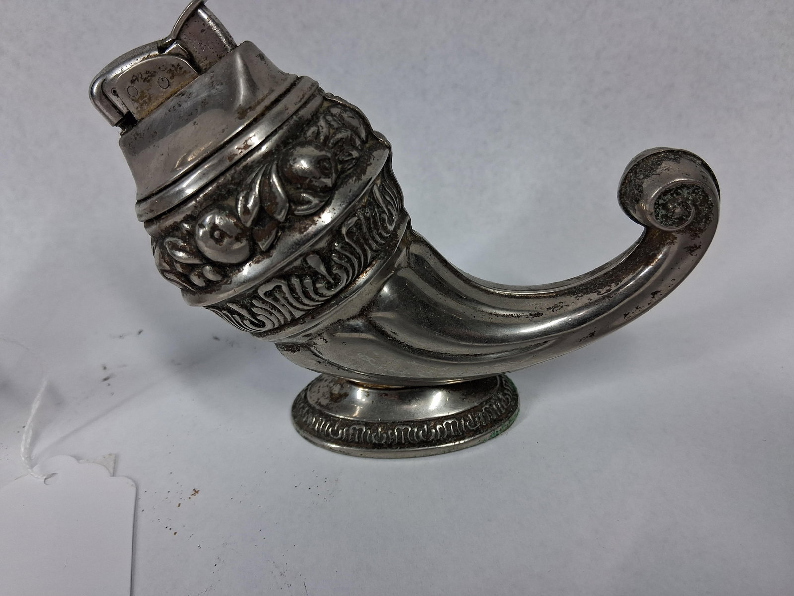 3 Vtg Metal Cornucopia Table Lighters - 3