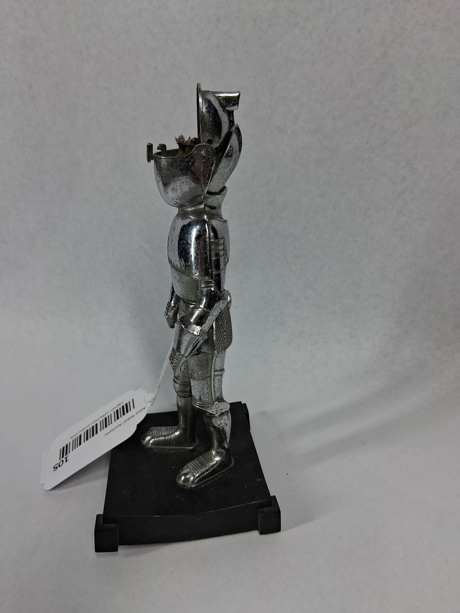 Chrome Knight in Armor Table Lighter - 2