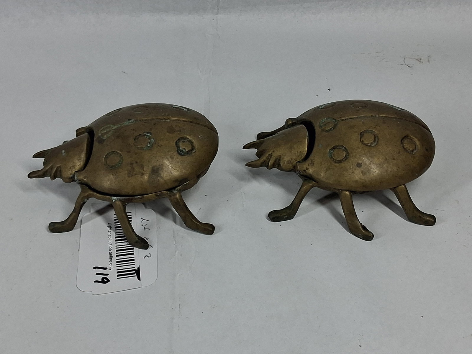 Pair Cast Brass Beetle Lidded Ashtrays - 4