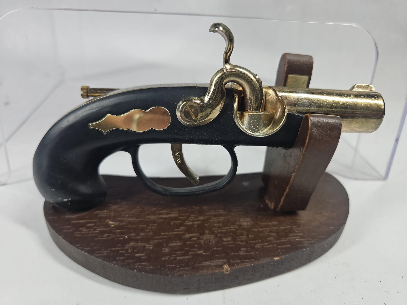 Japan Derringer Style Table Lighter - 2
