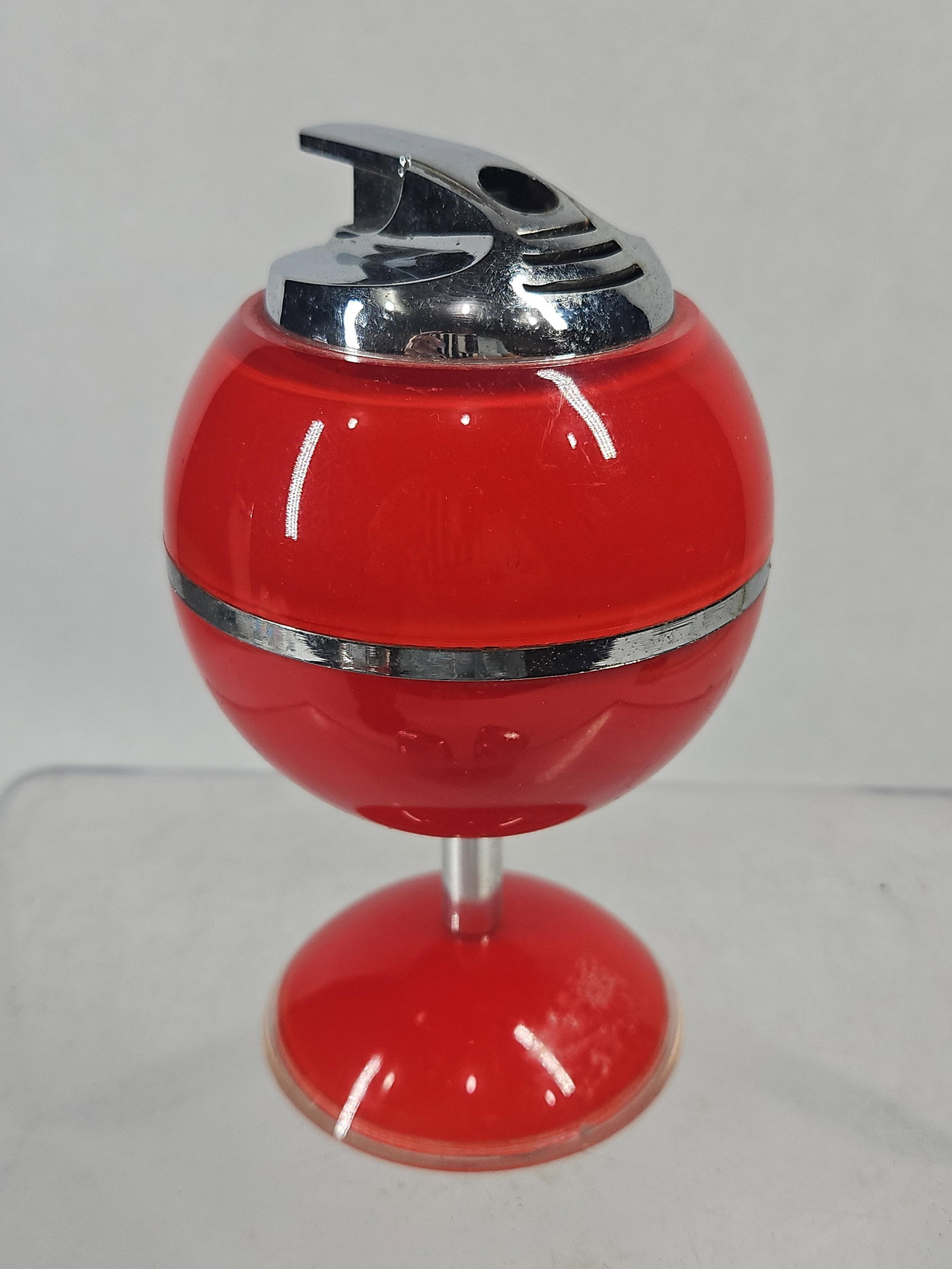 Ritepoint & Scripto Red Chrome Lighters - 3