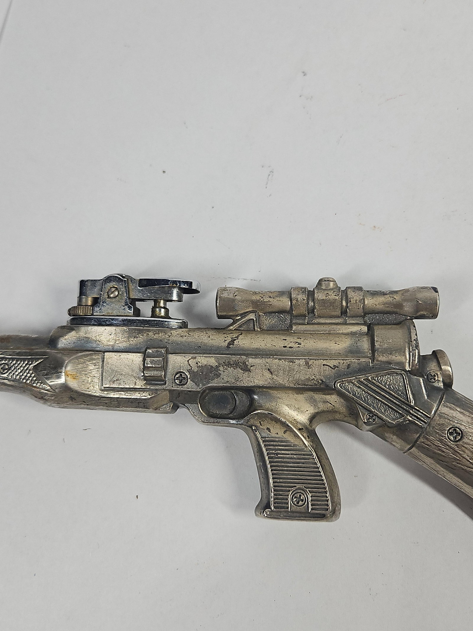 Japanese Sci-Fi Rifle Table Lighter - 2