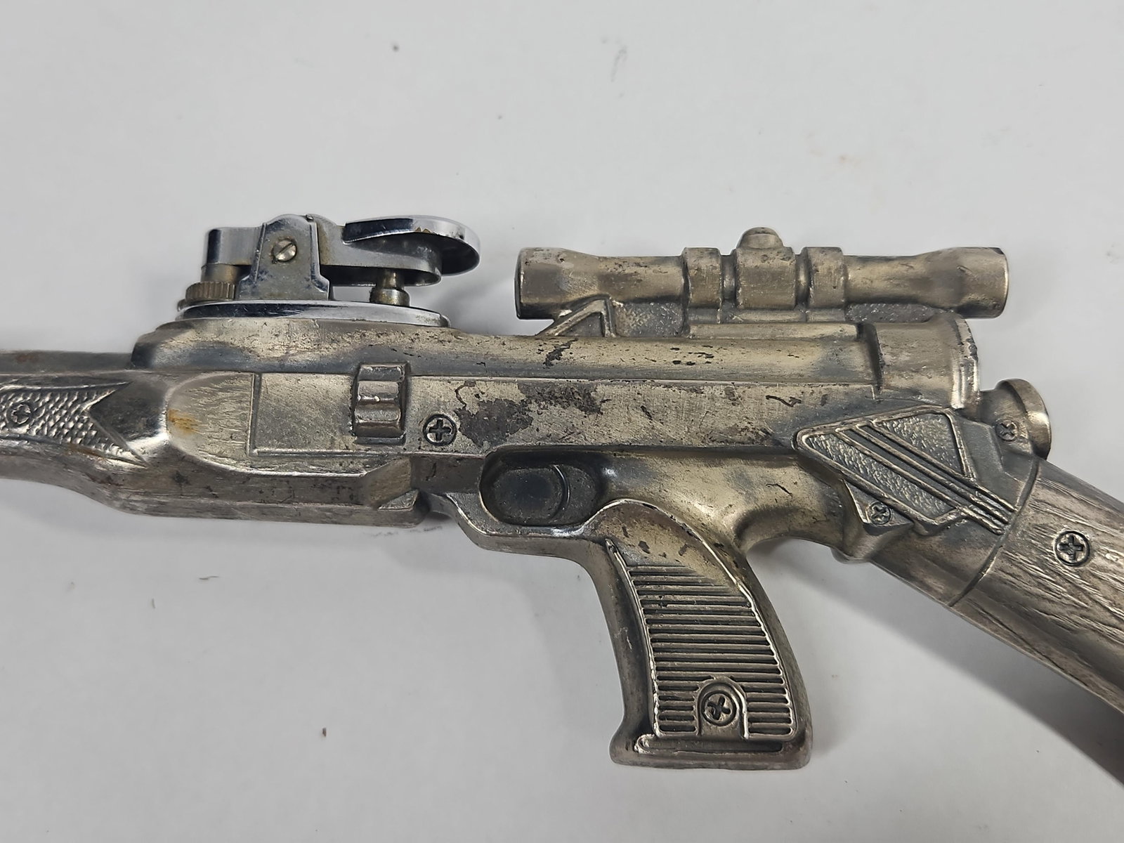 Japanese Sci-Fi Rifle Table Lighter - 4