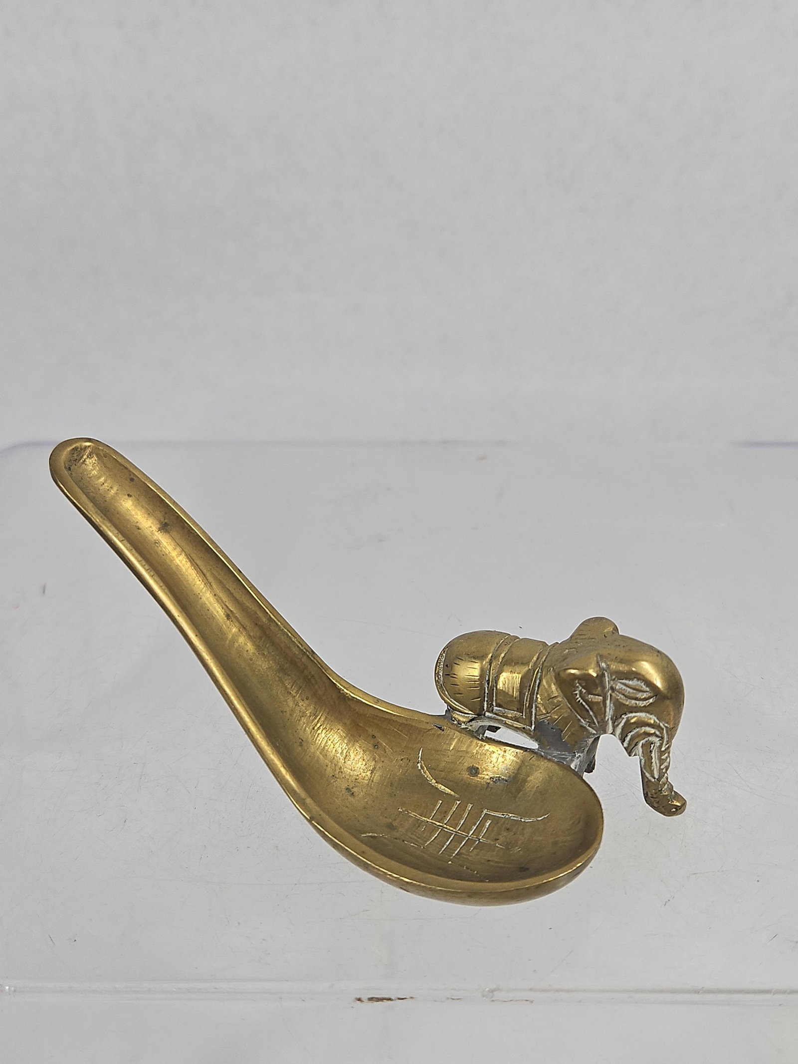 8 Miniature Brass Objects - 12
