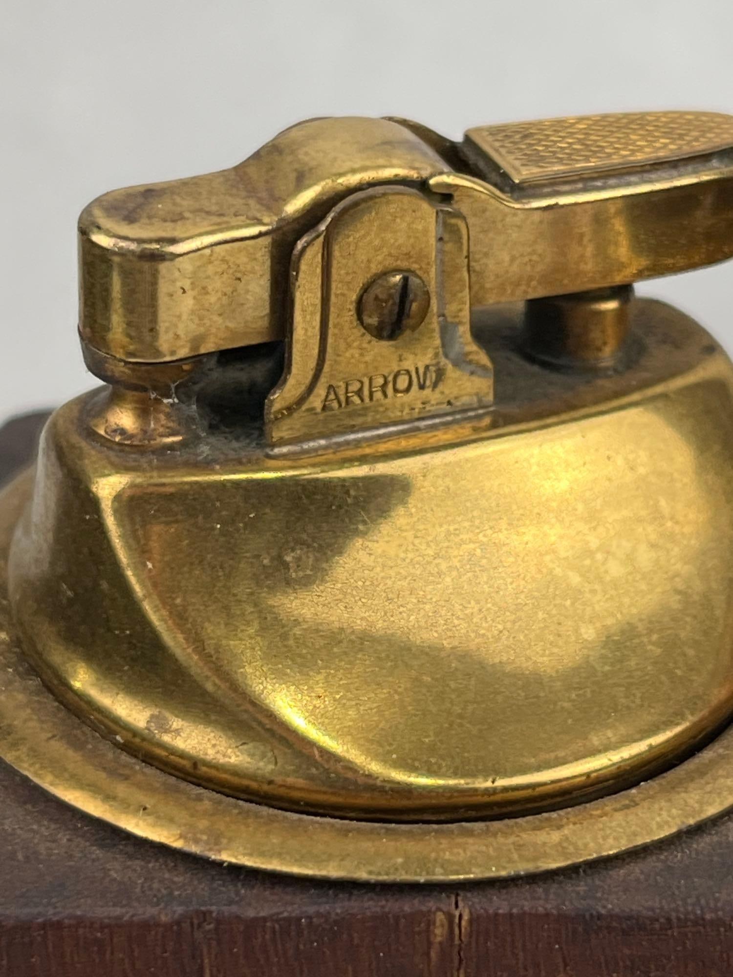 Kenneth Molitor & Molson Table Lighters - 4