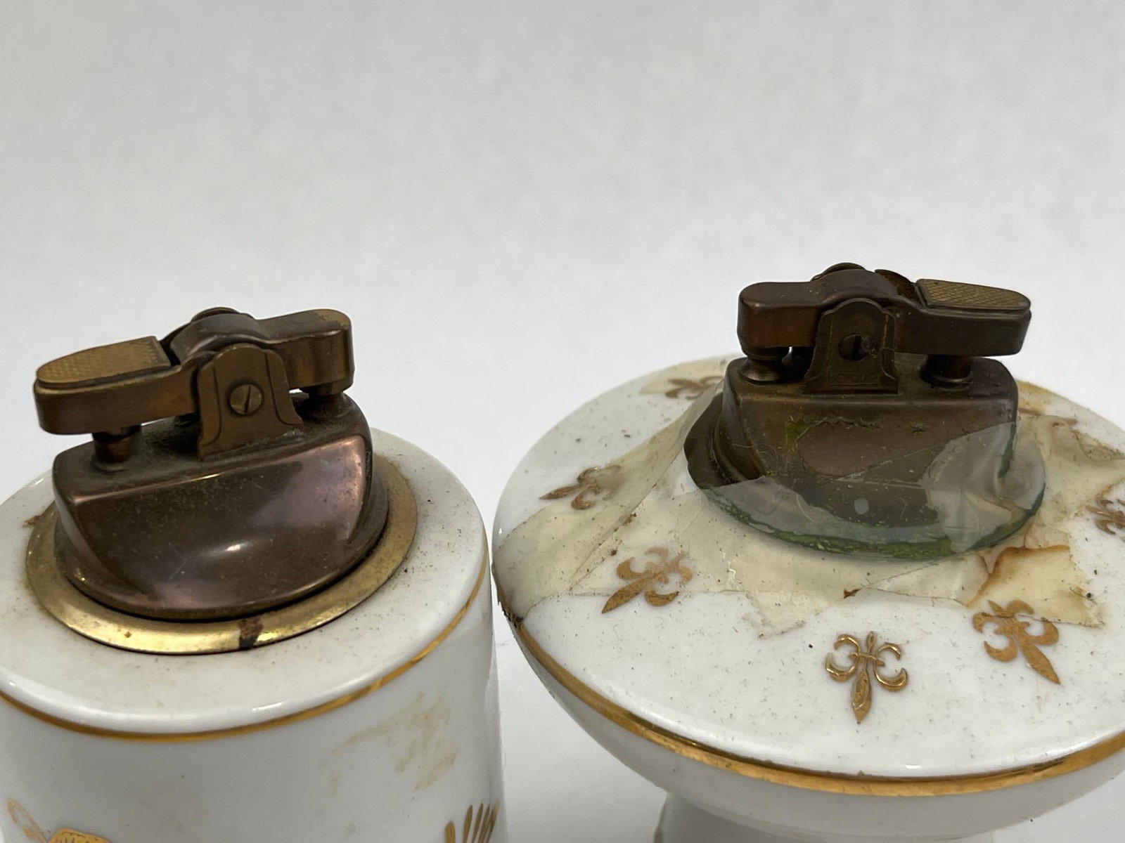 Vtg Ceramic Table Lighters - 10