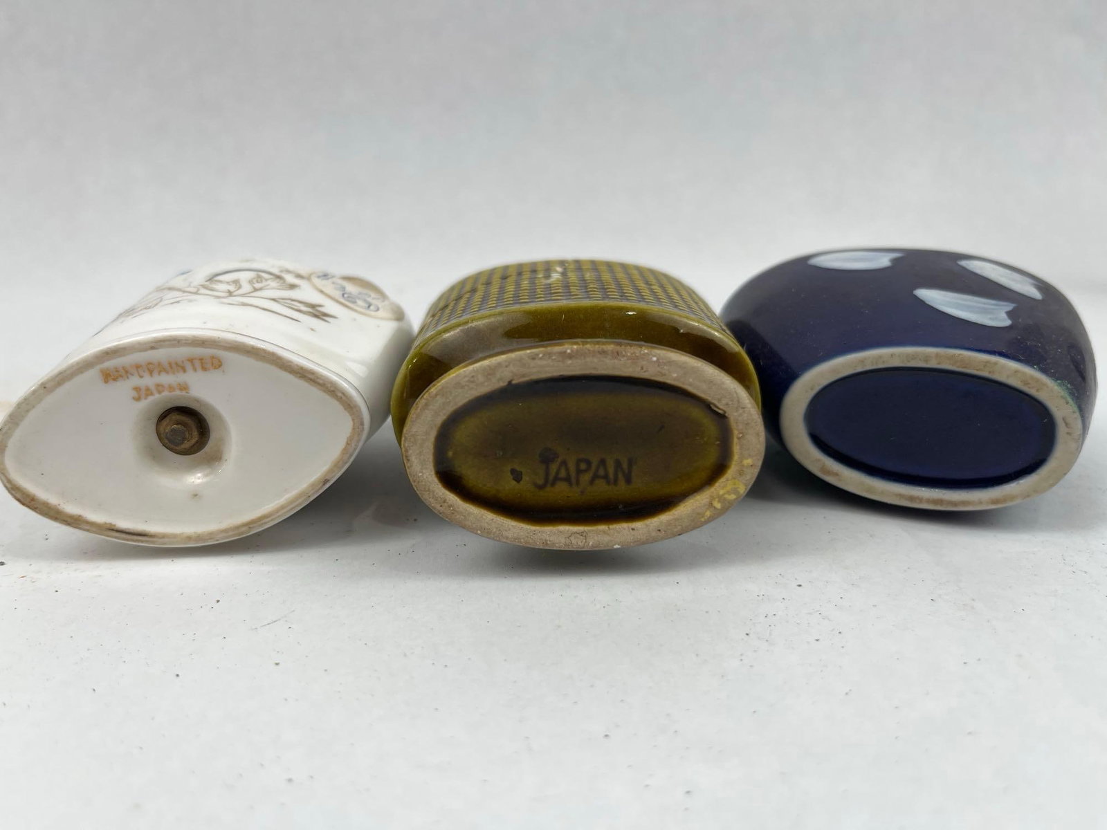 Vtg Ceramic Table Lighters - 14