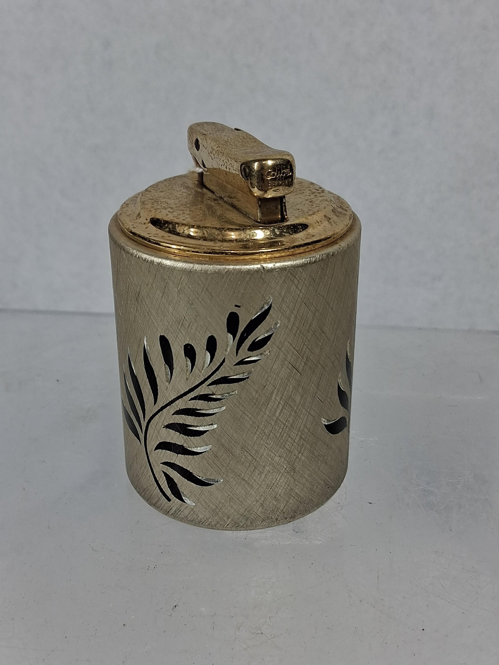 Colibri Olsten Services Table Lighter - 3