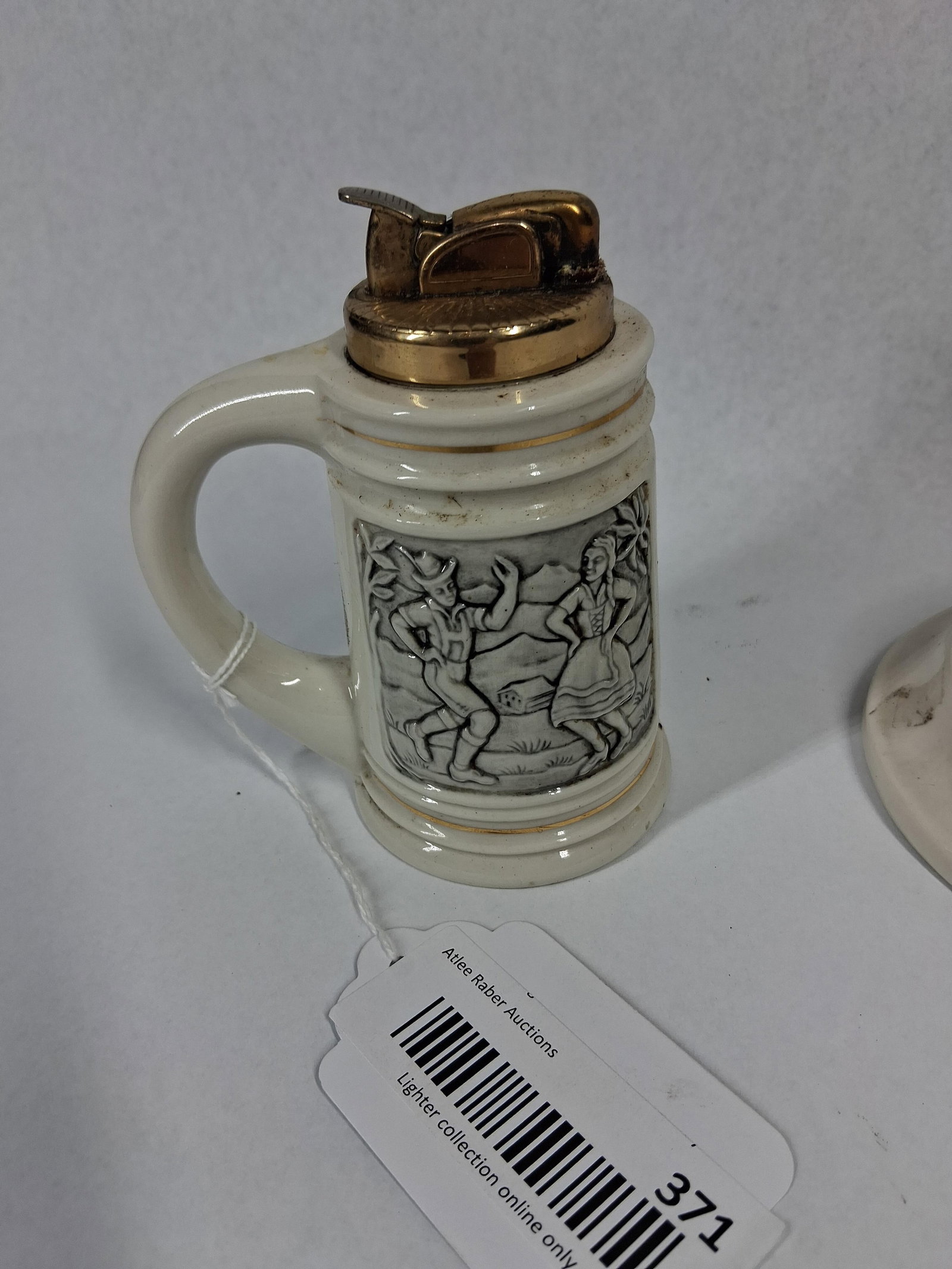 Alpine Ceramic Lighter & Ashtray Set - 4