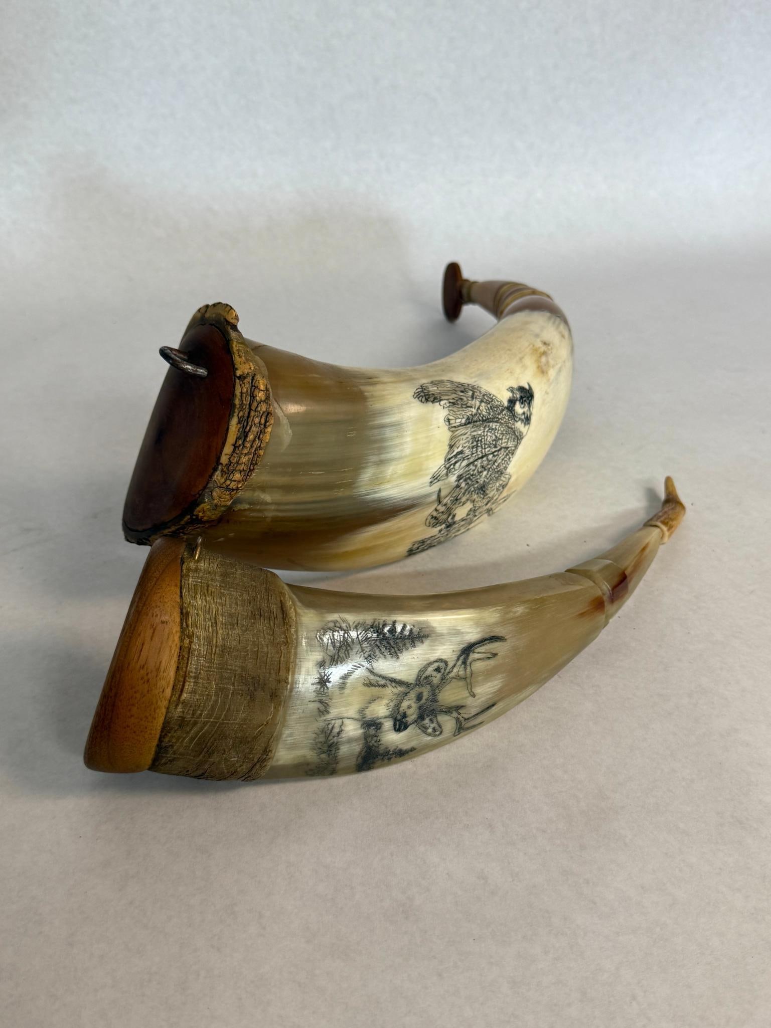d Niko & Masters Scrimshaw Powder Horns (1 of 11)