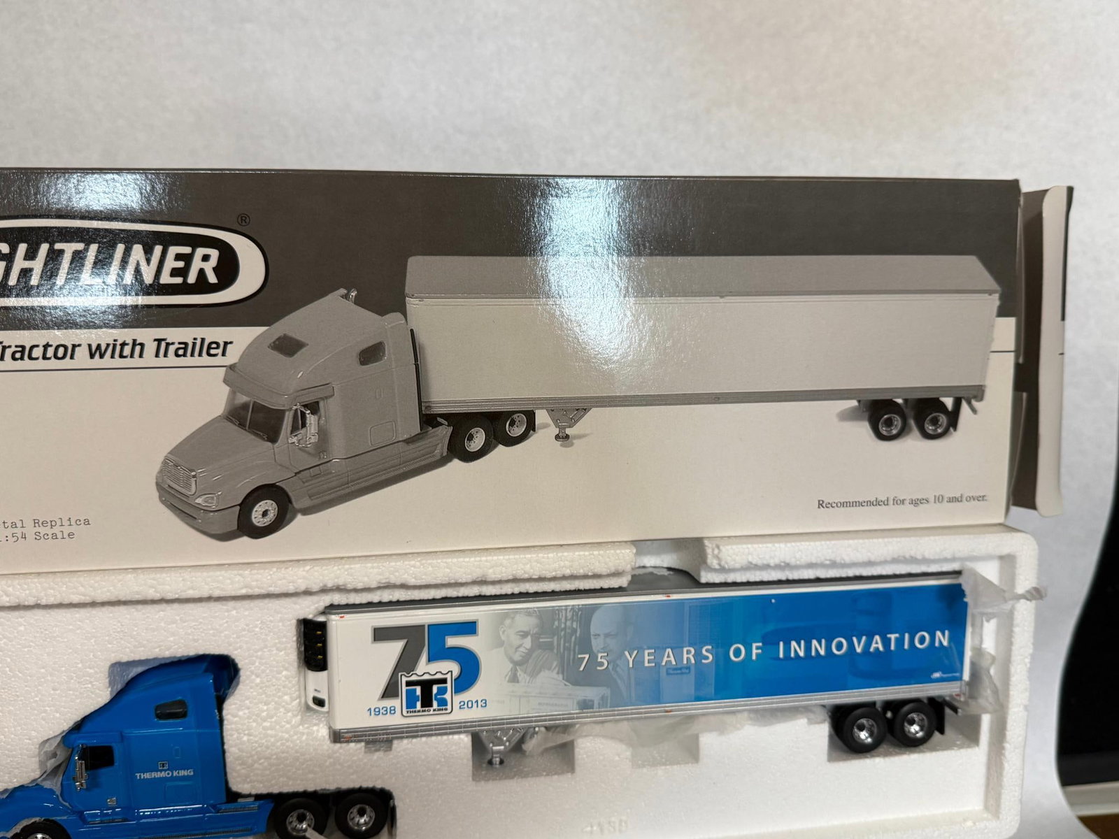 Pair First Gear 1:54 Freightliner Sets - 3