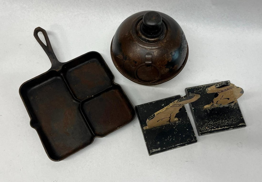 Toledo Torch, Skillet & Dog Bookends (1 of 8)