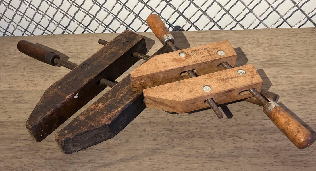 Pair Jorgensen Wood Hand Screw Clamps (1 of 4)