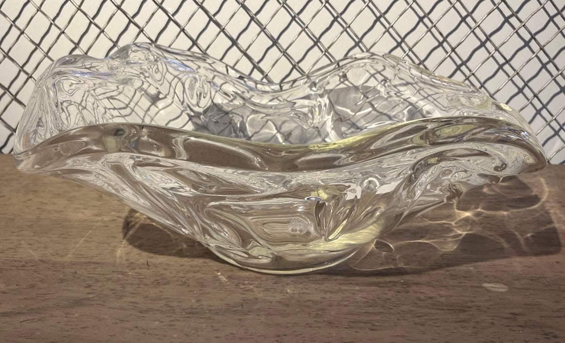 Cleveland Art Glass Centerpiece Bowl: Cleveland Art Glass/Signed. A large hand blown clear glass centerpiece bowl produced by the American firm Cleveland Art. The piece features thick walled construction with a heavy organic form and a wa