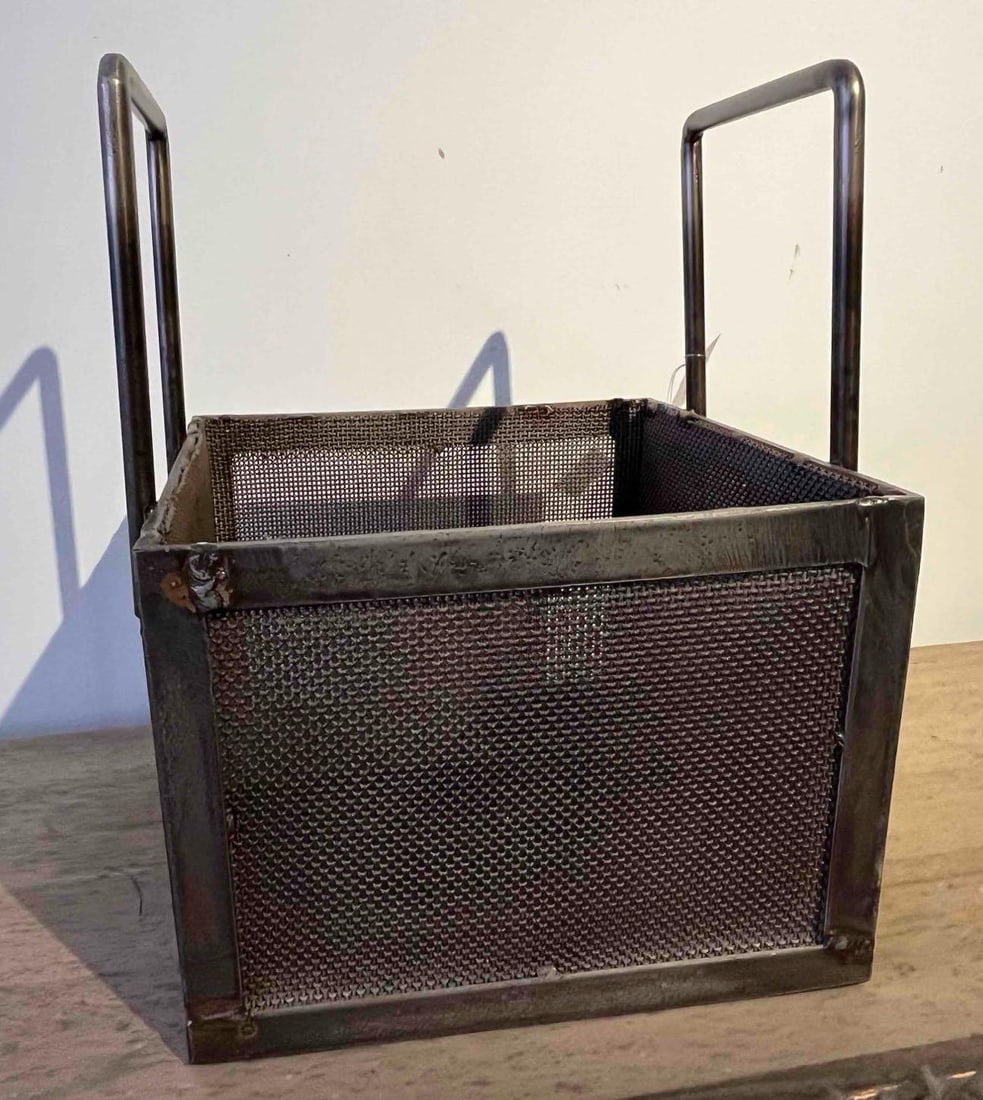 Industrial Welded Steel Mesh Basket (1 of 5)