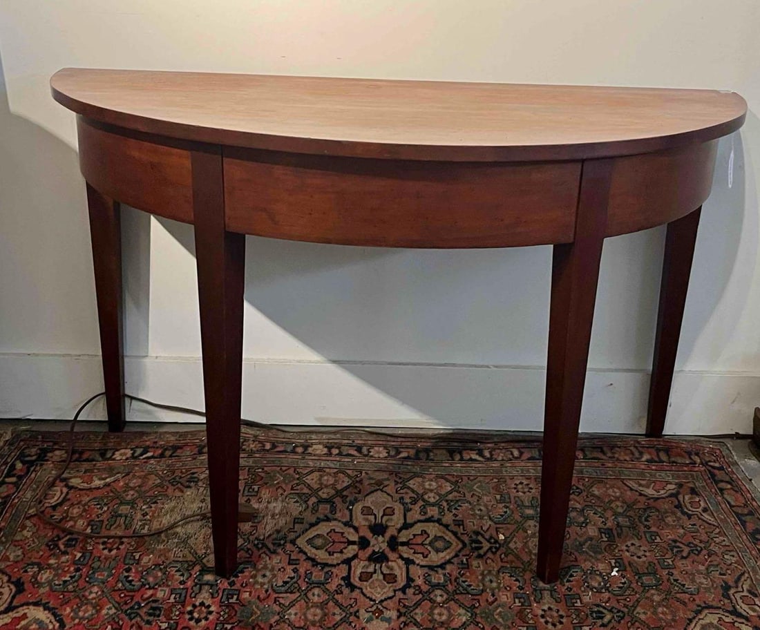 Federal Demi-Lune Flip-Top Card Table (1 of 5)