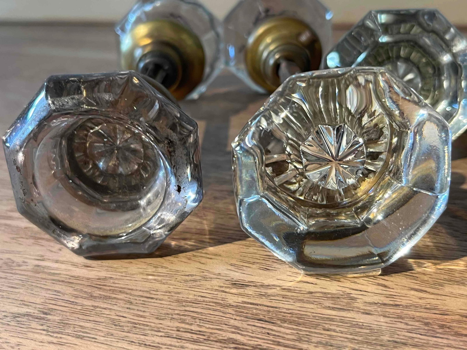 Set 8 Octagonal Fluted Glass Door Knobs - 2