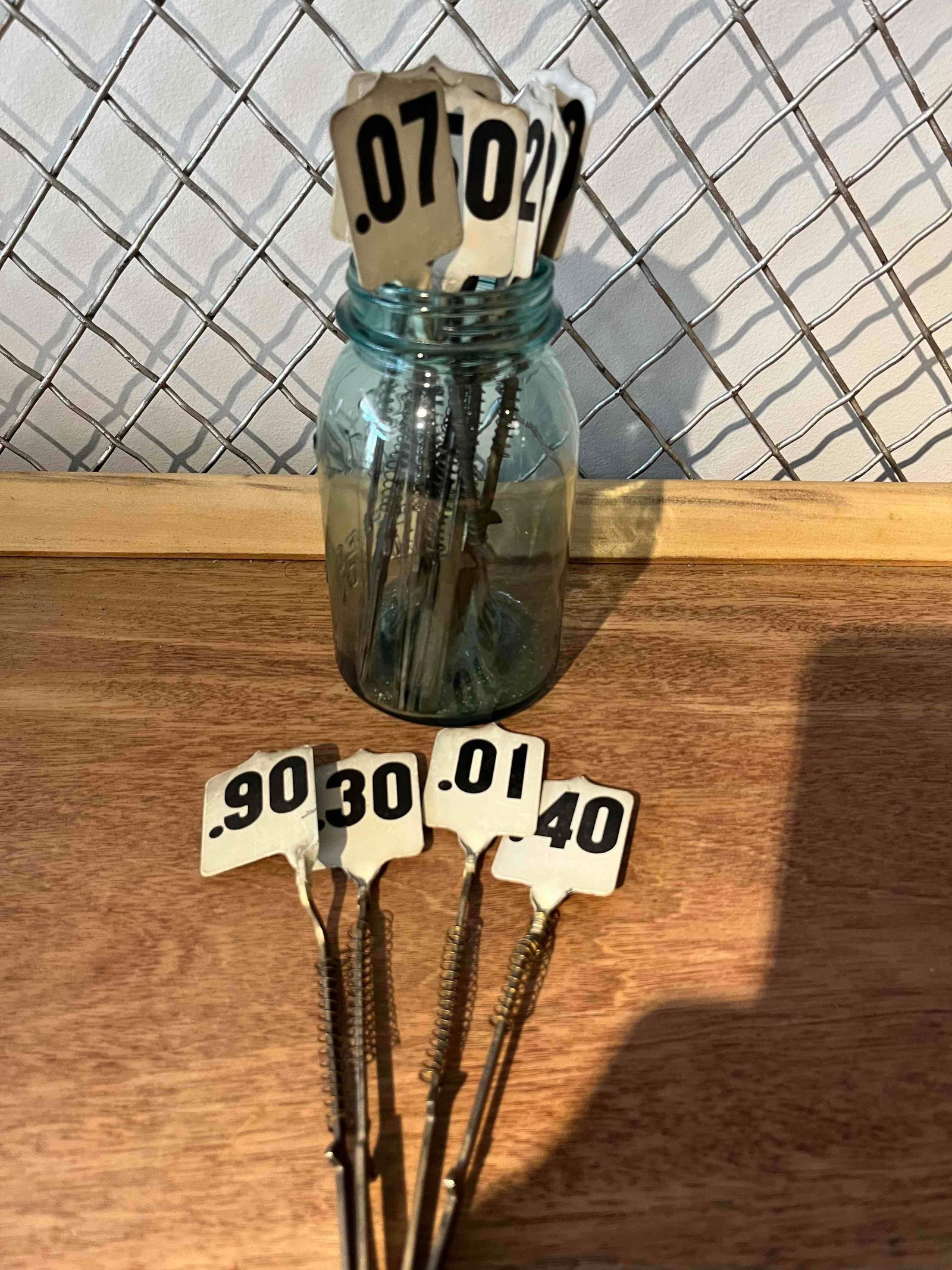 Set Retail Price Markers & Blue Jar (1 of 4)