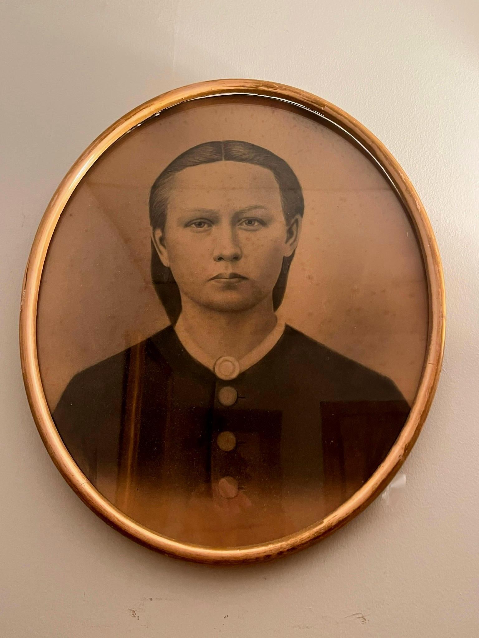 19th C. American Crayon Portrait, Woman (1 of 3)
