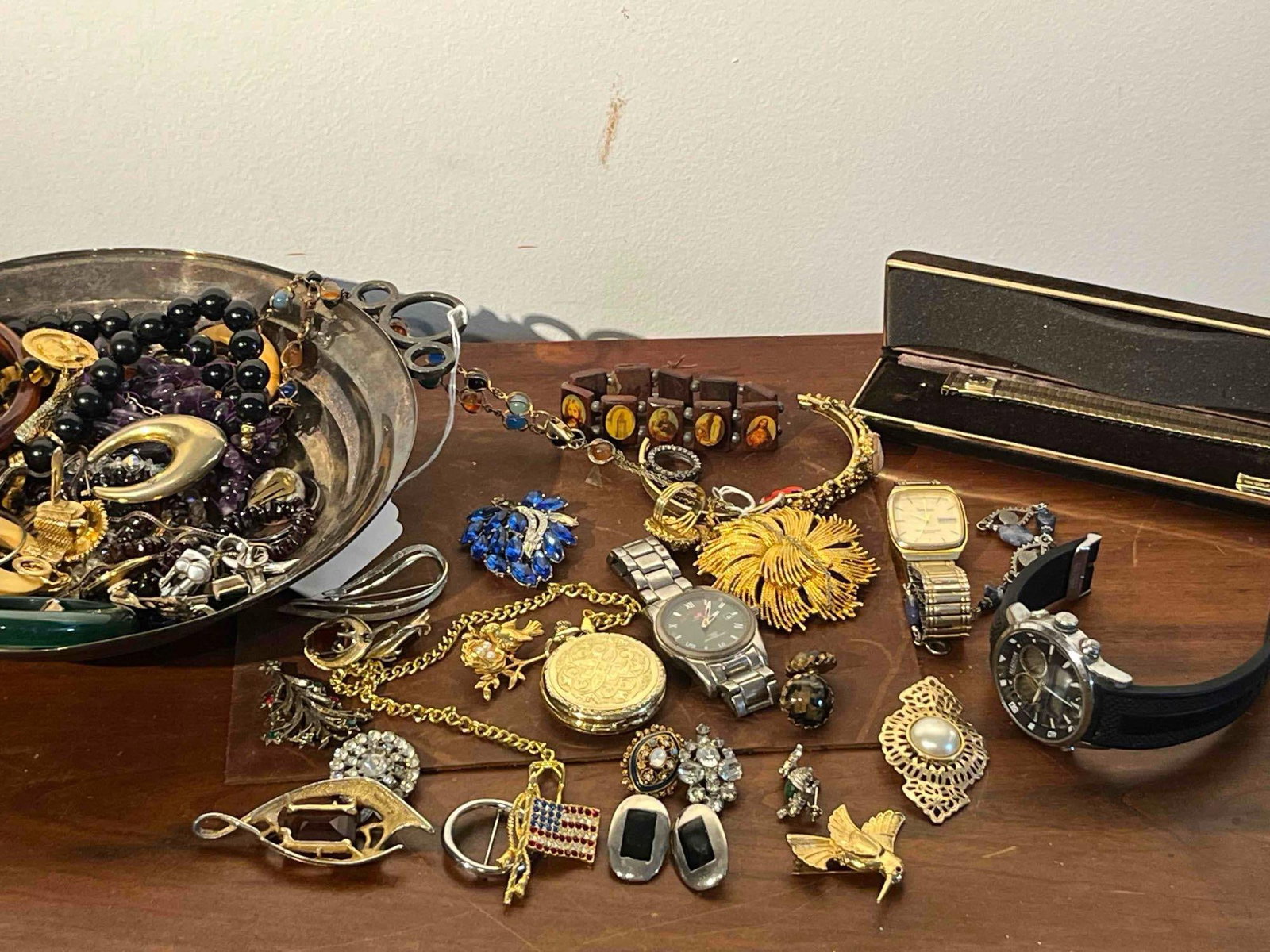 Costume Jewelry, Branded Watches & Bowl (1 of 9)