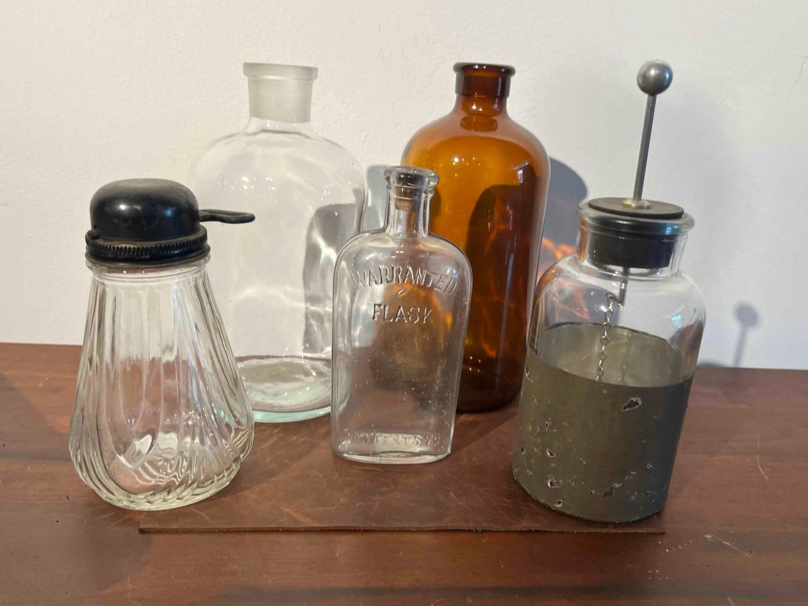 5 Glass Vessels w/ Leyden Jar & Corning (1 of 7)