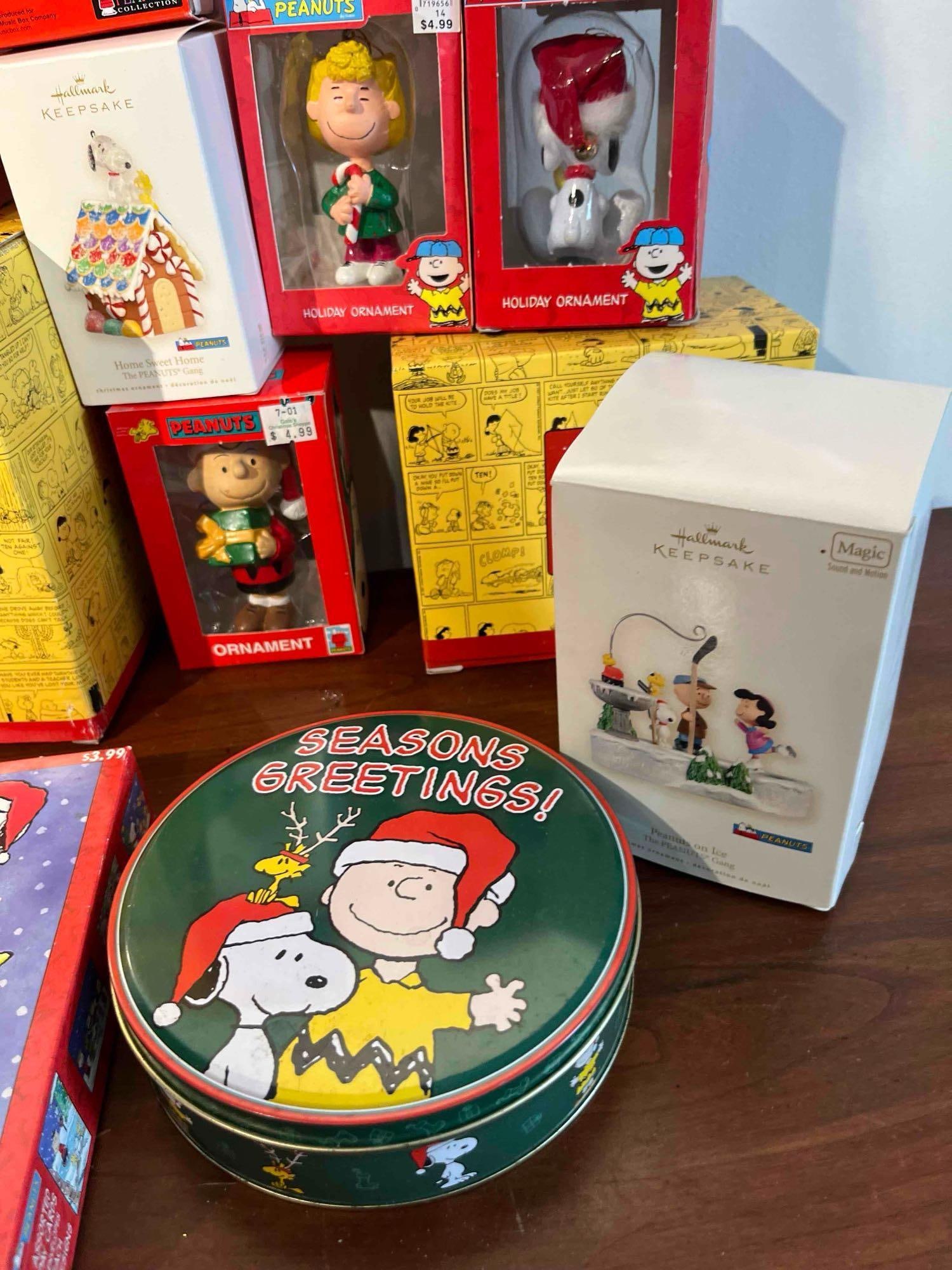 Hallmark Peanuts Ornaments & Tableware - 6