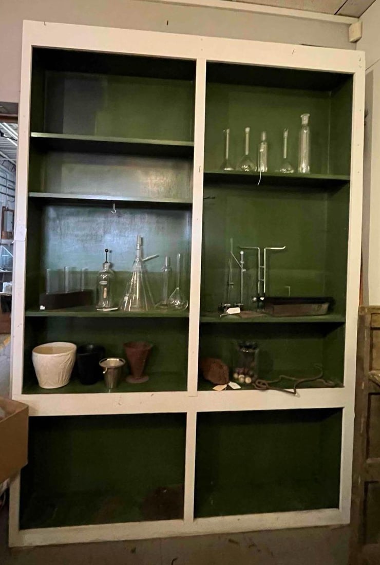 Wall mount Wooden Painted Display Shelf (1 of 1)