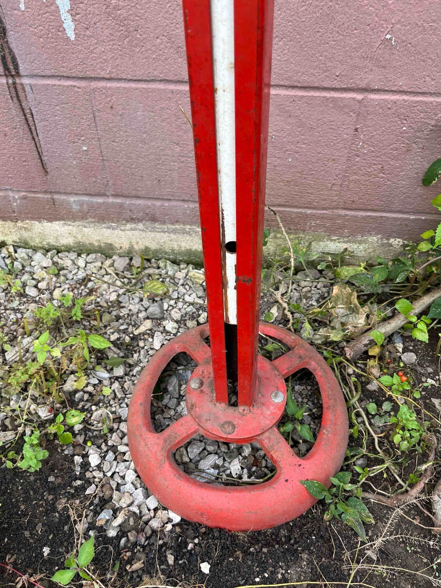 Pair Telescoping High Jump Standards - 8