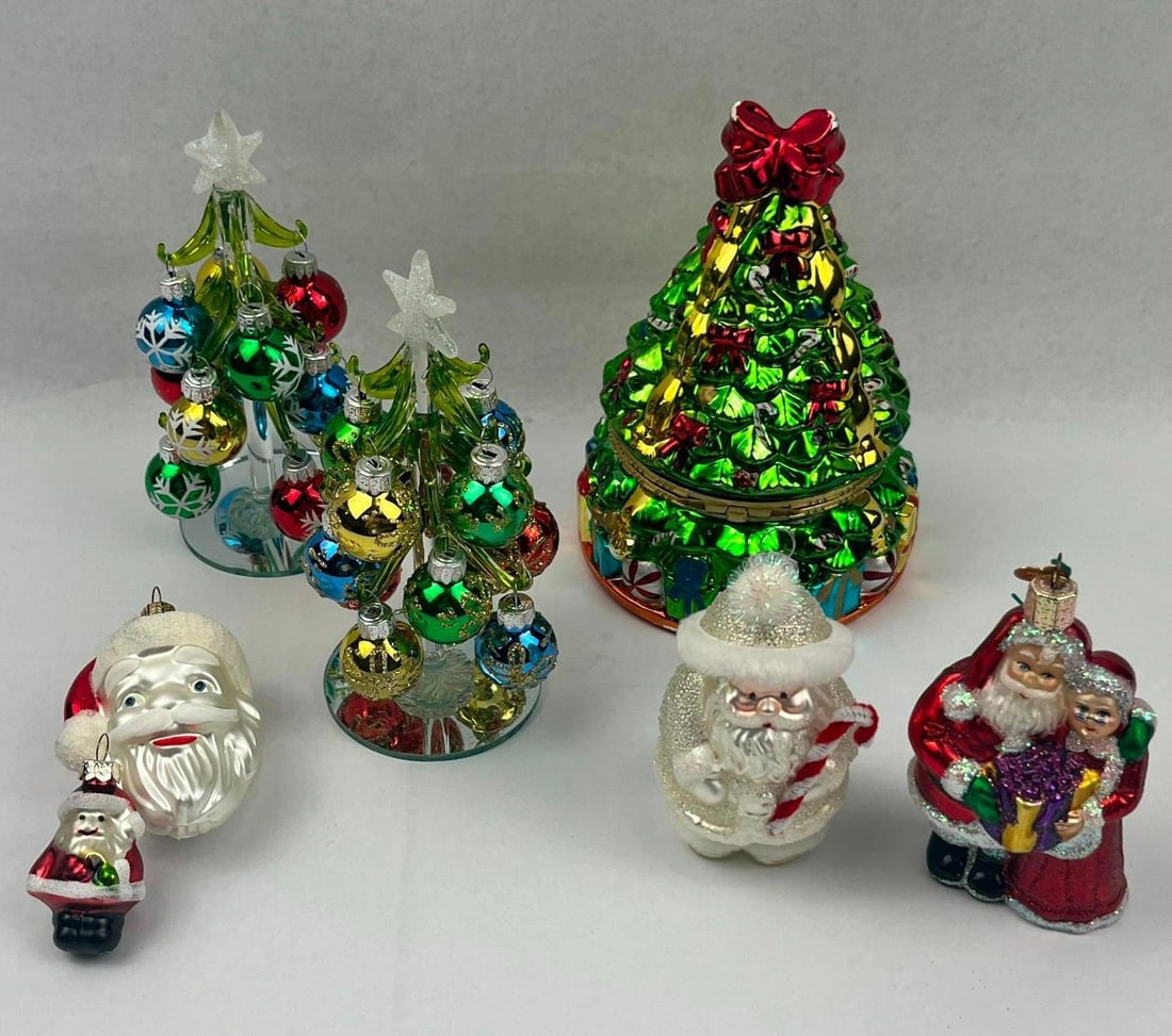 7 Glass & Enameled Christmas Ornaments (1 of 7)