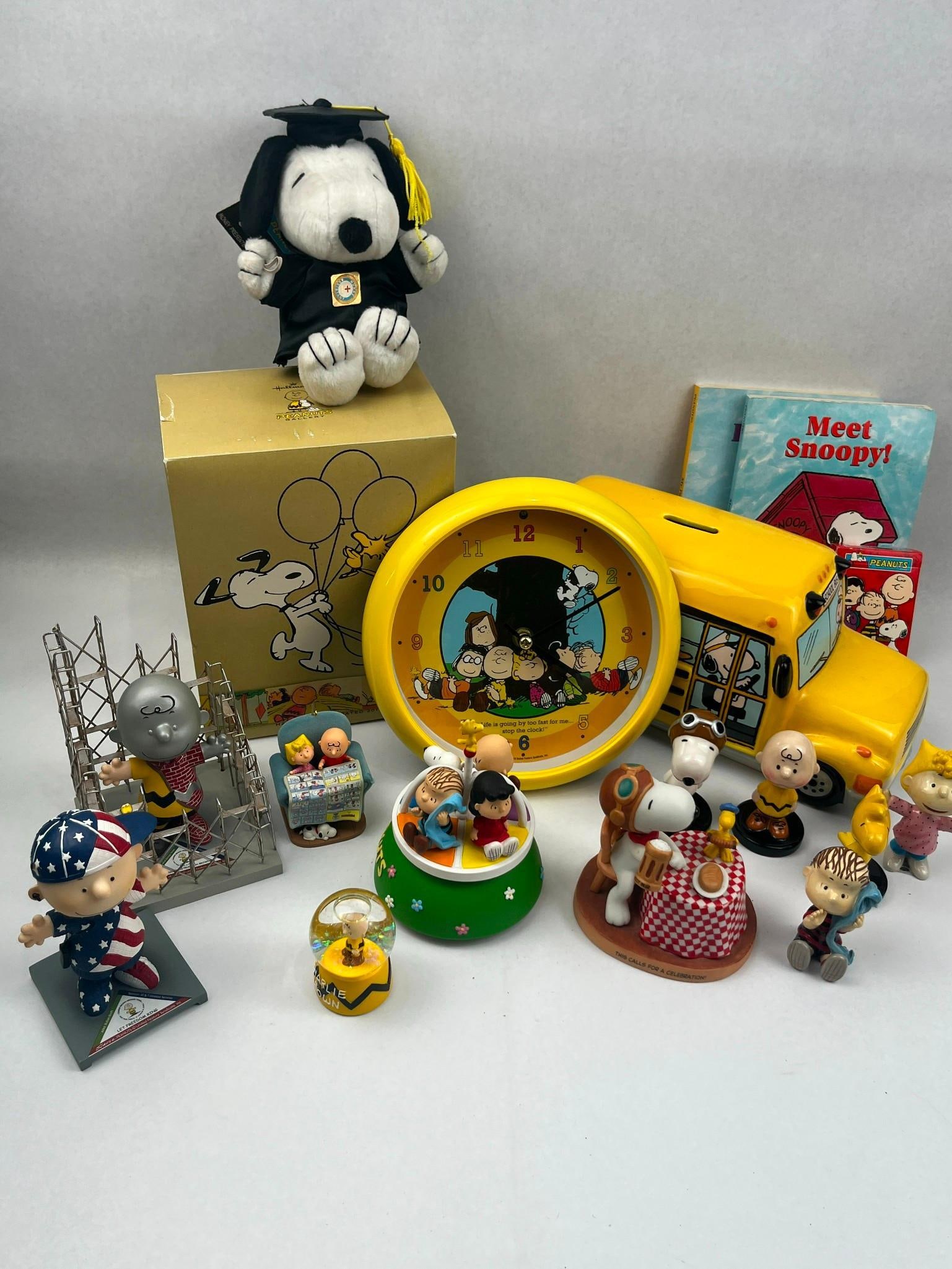 Peanuts Hallmark & Westland Giftware (1 of 17)