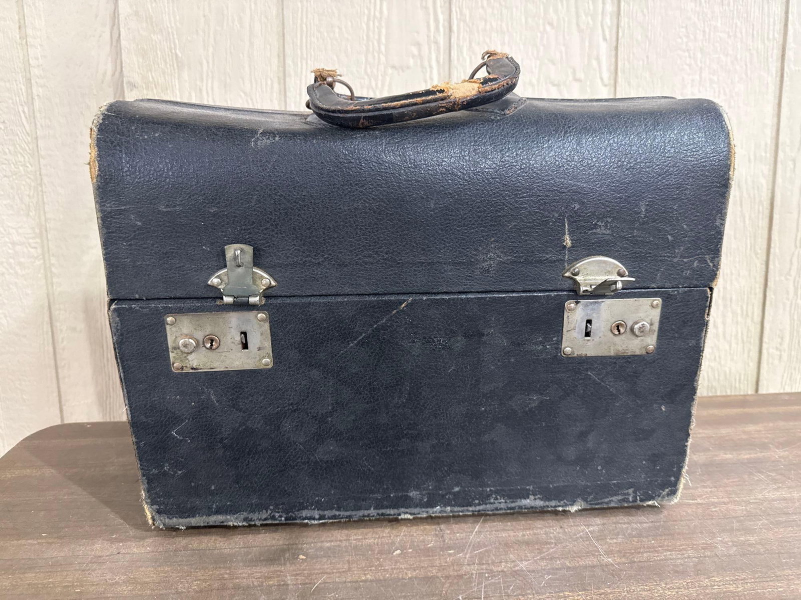 Tiered Equipment Case w/ Trays (1 of 8)