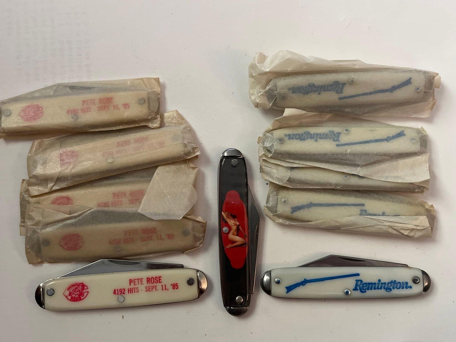 Remington & Pete Rose Pocketknives (1 of 4)