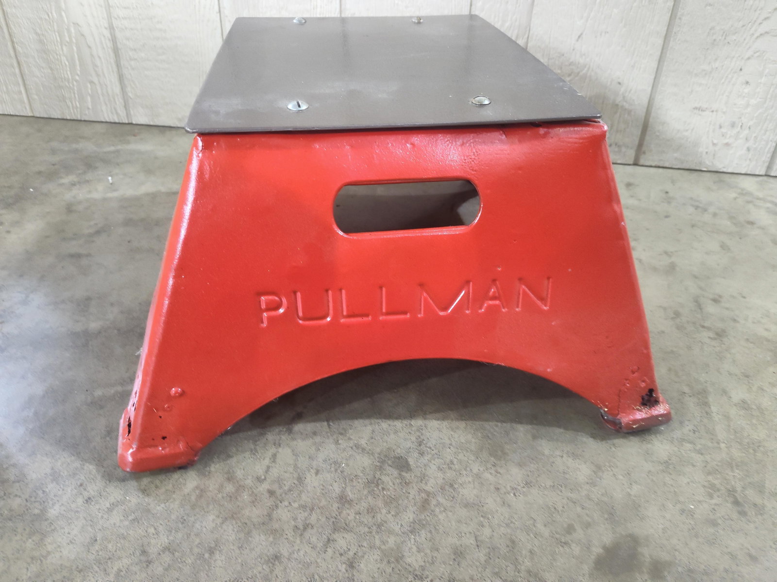 Pullman Railroad Conductor Step Stool (1 of 5)